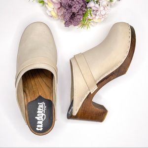 Sandgrens Maya Cream Leather Swedish Clogs